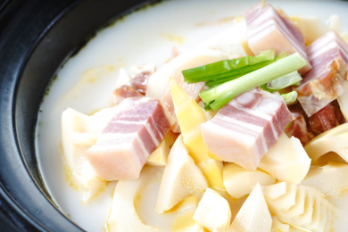 农家咸肉烧竹笋