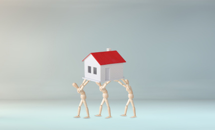 全家共同努力供房