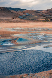 科幻如同外星球的冰岛地热地质地貌无人区