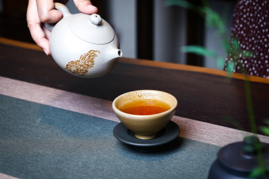 发酵普洱茶汤色