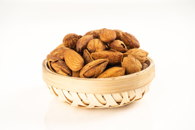 传统休闲零食巴旦木