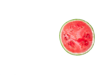 正上方视角特写西瓜切面