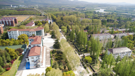 航拍上海市白茅岭农场风光