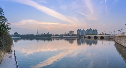泰州凤城河的夜景