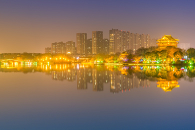 泰州凤城河的夜景