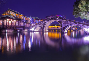 中国浙江乌镇夜景风光