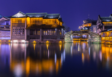 中国浙江乌镇夜景风光