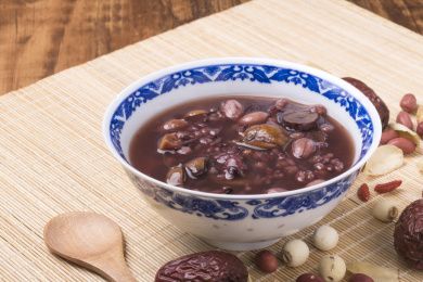 营养丰富的八宝粥