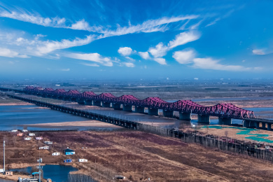 河南省郑州市黄河铁路大桥建筑