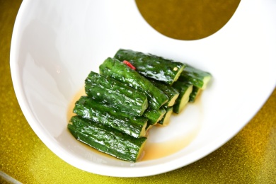 中国传统美食冷菜凉拌黄瓜