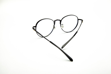 黑框眼镜白底图