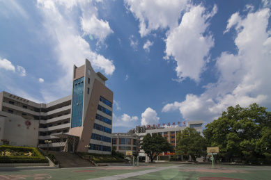 龙岩高中部分教学楼