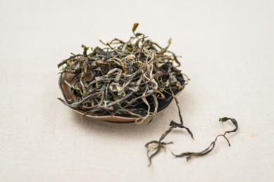 云南普洱生茶散茶