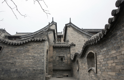 山西王家大院庭院内的景色