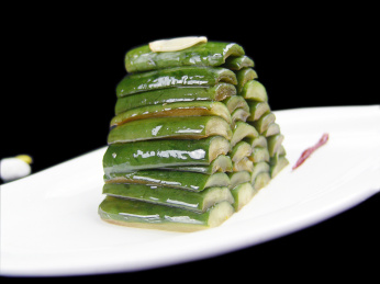 中国的一道农家菜——酱黄瓜