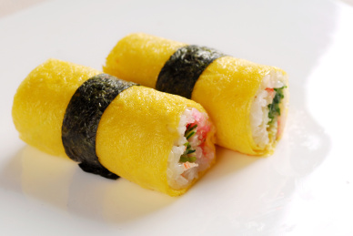 一盘千岛玉子烧寿司