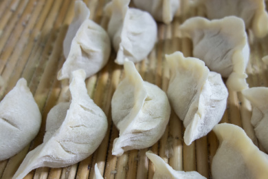排列整齐的饺子