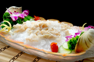 一盘象拔蚌刺身 亚洲美食