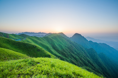 江西省萍乡市武功山景区清晨自然风光