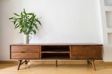 极简风实木电视柜