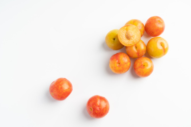 新鲜的水果 酸甜可口美味的李子