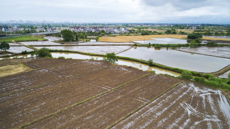 航拍中国安徽省宣城市夏日农田和乡村田园风景