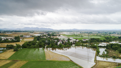 航拍中国安徽省宣城市夏日农田和乡村田园风景