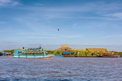 东南亚柬埔寨暹粒洞里萨湖