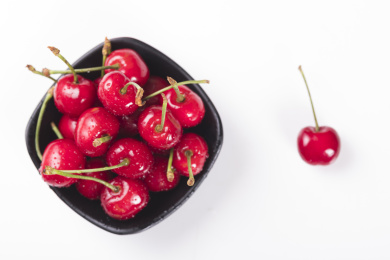 具有滋养肝肾养颜驻容功效的水果樱桃