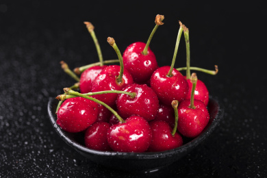 具有滋养肝肾养颜驻容功效的水果樱桃