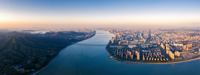 杭州市钱塘江两岸航拍全景