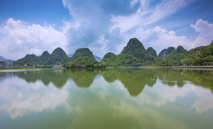 广东省云浮市蟠龙天湖景区