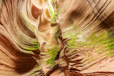 黄土高原上的地缝峡谷风光，中国陕西省延安市甘泉县雨岔大峡谷