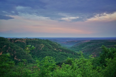 陕西延安洛川黄土高原傍晚
