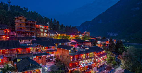 重庆酉阳龚滩古镇夜景风光