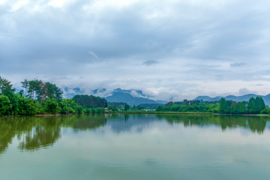 中国浙江金华永康五指岩，雨后云雾弥漫
