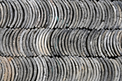 中国传统民间园林建筑瓦片堆积装饰墙面背景