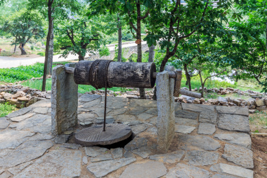 中国山东省临沂市沂南县沂蒙山村老井