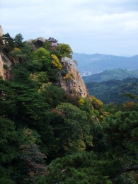 中国辽宁省鞍山市千山风景区天上天玉皇阁
