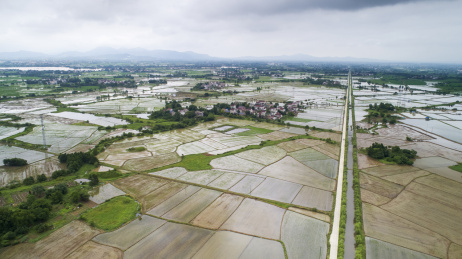 航拍中国安徽省宣城市雨后夏日乡村田园风光
