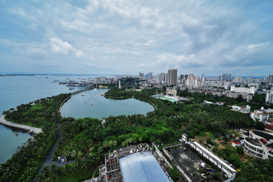 湛江海滨公园城市建筑风光
