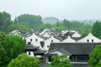 中国嘉兴桐乡乌镇老建筑白墙灰瓦