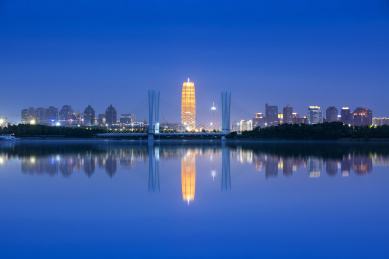 中国河南省郑州市郑东新区中央商务区夜景