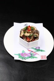 中国上海的一道冷菜——捞汁花蛤