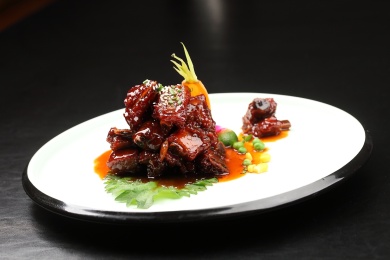 中国上海的一道冷菜——糖醋排骨