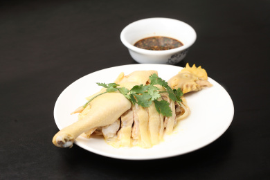中国上海的一道冷菜——白切鸡