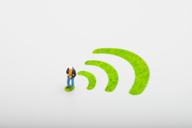 5g无线网络覆盖互联网wifi草地