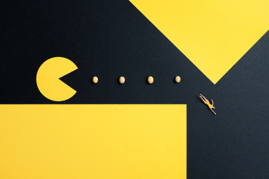 微缩摄影吃豆人游泳极简平面