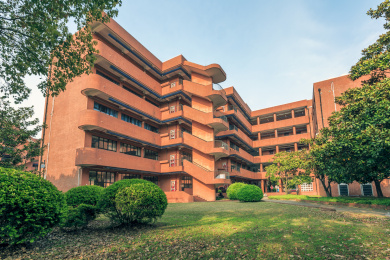 中国上海交通大学闵行校区校园建筑