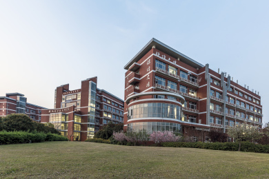 中国上海交通大学闵行校区校园建筑